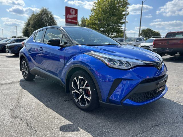 2021 Toyota C-HR XLE Premium | Clean CarFax in Cars & Trucks in Hamilton - Image 3