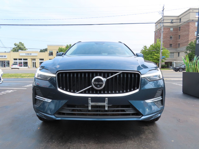 2022 Volvo XC60 B5 AWD MOMENTUM - Blind Spot Monitor !! in Cars & Trucks in Oakville / Halton Region - Image 3