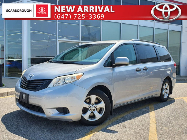 2012 Toyota Sienna 5dr V6 CE 7-Pass FWD | Alloys | Power Group in Cars & Trucks in City of Toronto