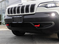 WHEELS: 17 X 7.5 ALUMINUM W/GRAPHITE POCKETS (STD), TRANSMISSION: 9-SPEED AUTOMATIC W/ACTIVE DRIVE I... (image 8)
