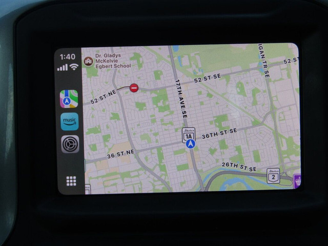 2020 Chevrolet Silverado 1500 WT 5.3L V8 Double Cab 147 CARPLAY/ in Cars & Trucks in Calgary - Image 3