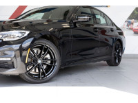 Sunroof, Apple CarPlay, Navigation, Forward Collision Mitigation, LED Lights, Proximity Key, Synthet... (image 1)