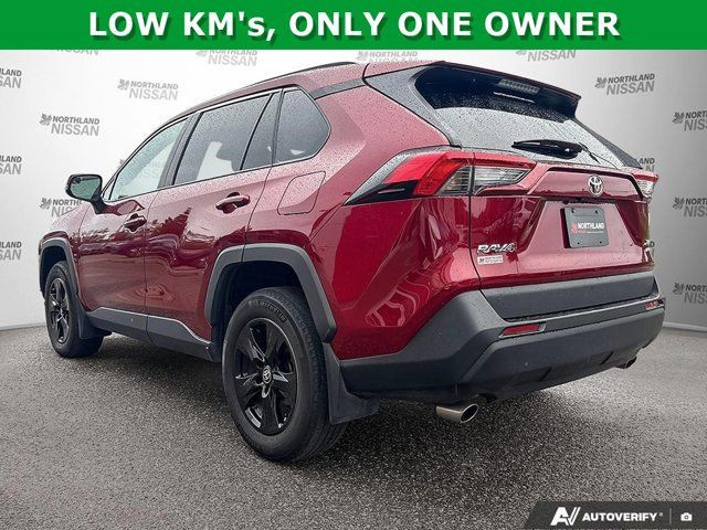 2021 Toyota RAV4 XLE | POWER MOONROOF | FRONT HEATED SEATS in Cars & Trucks in Prince George - Image 3