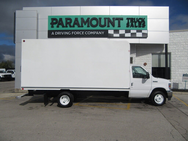 2023 Ford E-450 16FT HIGH BOX CUBE VAN WITH ROLLOUT RAMP in Cars & Trucks in Oakville / Halton Region - Image 2