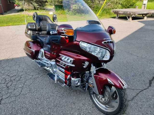 2009 Honda Gold Wing Audio / Comfort / Navi / XM / ABS in Touring in Belleville - Image 4