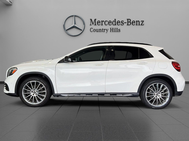 2019 Mercedes-Benz GLA250 4MATIC SUV Outstanding value! Highly e in Cars & Trucks in Calgary - Image 2