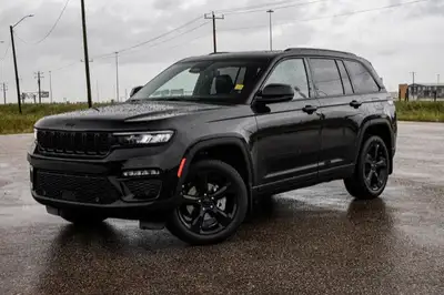 This Jeep Grand Cherokee has a dependable Regular Unleaded V-6 3.6 L/220 engine powering this Automa...