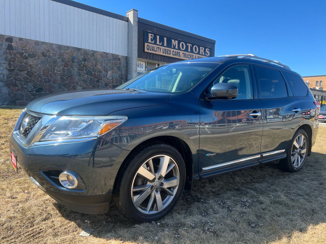2014 Nissan Pathfinder 4WD HYBRID PLATINUM 360 CAM DUAL SUNROOF in Cars & Trucks in City of Toronto