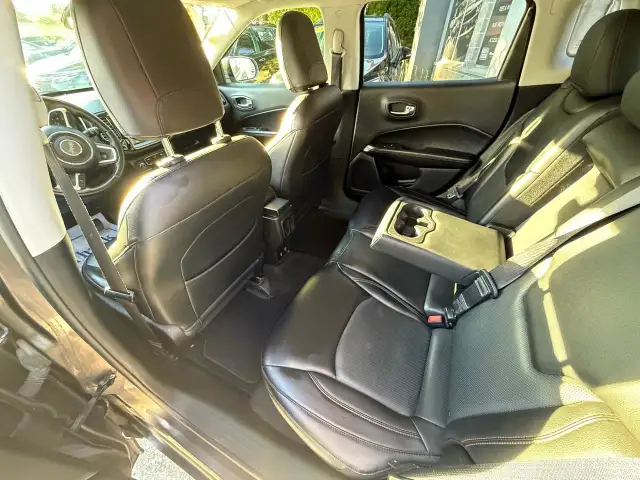 2017 Jeep Compass LIMITED 4x4 | LEATHER | CARPLAY | REMOTE START in Cars & Trucks in Ottawa - Image 15