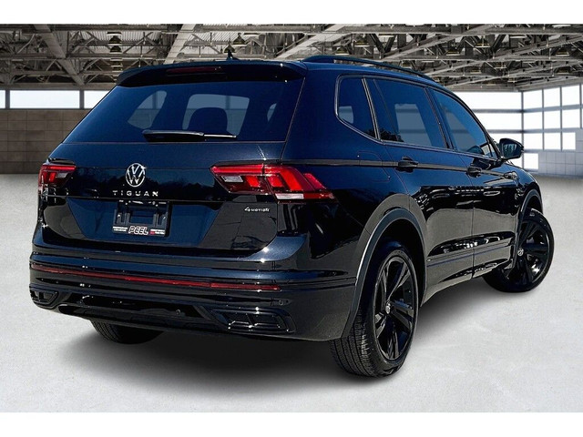  2023 Volkswagen Tiguan Comfortline R-Line Black Edition 4MOTION in Cars & Trucks in Mississauga / Peel Region - Image 2