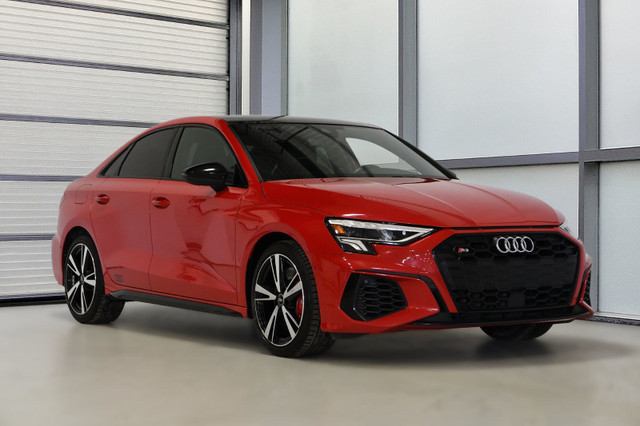 2022 Audi S3 SEDAN Progressiv / Black optics / Carplay / Rouge T in Cars & Trucks in Longueuil / South Shore