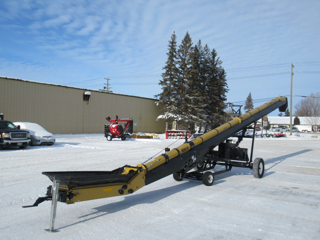 Used 2023 Convey-All 1650 TL 50 Ft. Transloader in Farming Equipment in Winnipeg - Image 3