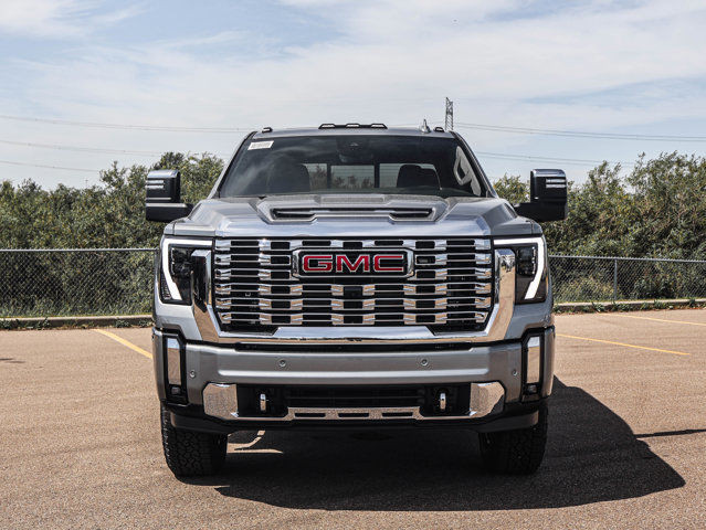 2025 GMC Sierra 3500HD Denali in Cars & Trucks in Strathcona County - Image 3