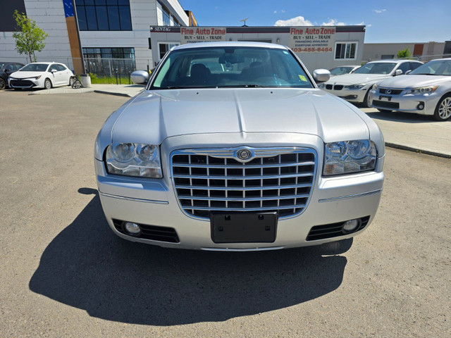 2008 Chrysler 300 Touring AWD :Leather* Sunroof in Cars & Trucks in Calgary - Image 2