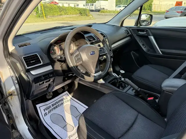 2016 Subaru Forester 2.5i Touring 4dr All-wheel Drive dans Autos et camions dans Ottawa - Image 22
