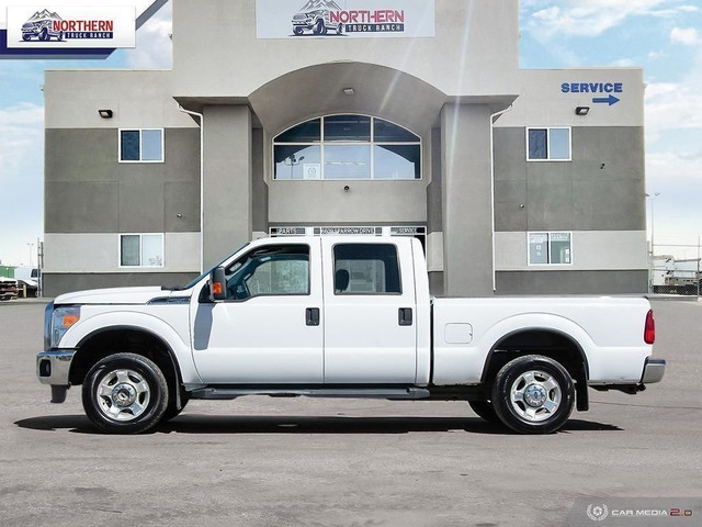 2012 Ford F-250 XLT AS TRADED CREW CAB 4X4 in Cars & Trucks in Edmonton - Image 3