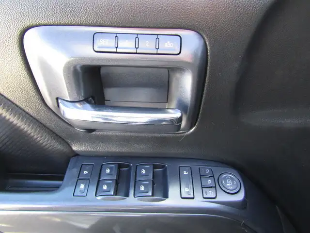 2015 GMC Sierra 1500 SLT ALL TERRAIN PKG 4WD CREW CAB 5.3L B.CAM in Cars & Trucks in Calgary - Image 12