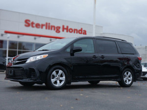 2020 Toyota Sienna LE | CLEAN CARFAX | 8 PASSENGER