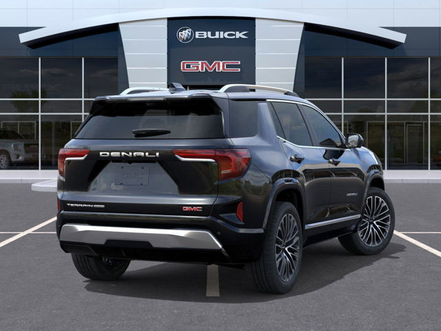 2026 GMC Terrain Denali in Cars & Trucks in City of Montréal - Image 4