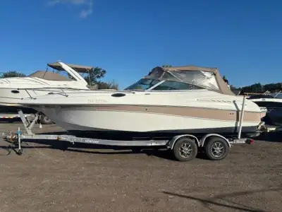 2006 Doral 245 Escape 6.2 Mercruiser Bravo III drive, Galvanized Trailer