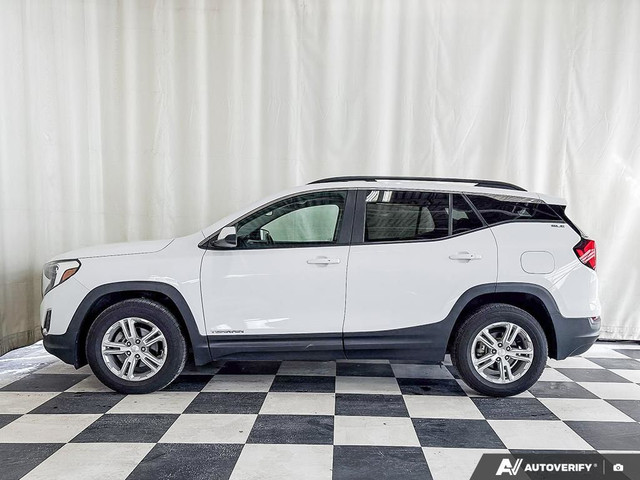 2021 GMC Terrain | SLE AWD | SUNROOF | BACKUP CAMERA | in Cars & Trucks in Portage la Prairie - Image 3