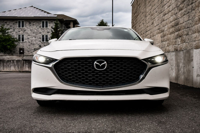 2019 Mazda Mazda3 GX • HEATED SEATS • REAR CAM • CP/AA in Cars & Trucks in Cornwall - Image 4