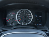 Engine: 2.0L 4-Cylinder 16V DOHC L/100Km City: 7.6 L/100Km Hwy: 5.8 Safety Equipment Electronic Stab... (image 8)