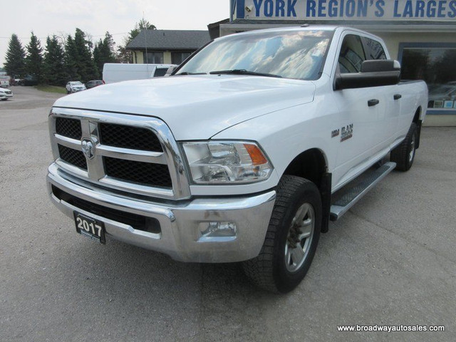 2017 Ram 2500 3/4 TON SLT-VERSION 6 PASSENGER 5.7L - HEMI.. 4X4. in Cars & Trucks in Markham / York Region - Image 2