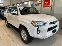 2021 Toyota 4Runner SR5 4X4 7 Places Toit Ouvrant Cuir Bluetooth