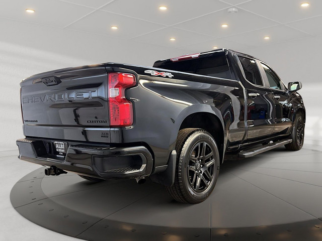 2023 Chevrolet Silverado 1500 CUSTOM CREW CAB 4X4 in Cars & Trucks in Laval / North Shore - Image 4