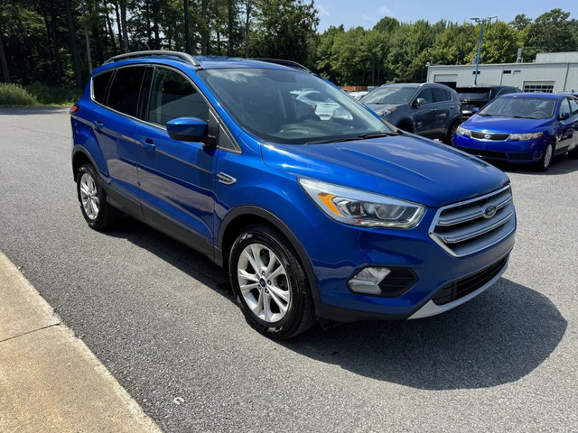 Ford Escape 2017 SE AWD Caméra de recul Navigation Climatisation in Cars & Trucks in Trois-Rivières - Image 3