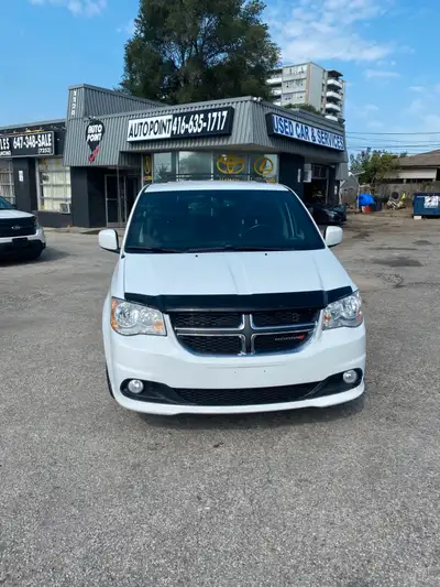 Don't miss the opportunity to own this gorgeous 2016 Dodge Grand Caravan. One owner, no accidents. F...