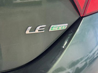2015 Toyota Corolla LE/AUTO/AC/CAMERA/CUIR/TOIT/BLUETOOTH/DEMARREUR/GR ELECT !!! 5151 BOULEVARD INDU... (image 6)