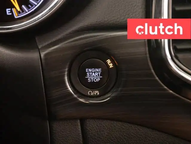 2020 Jeep Grand Cherokee Laredo Altitude 4x4 w/ Apple CarPlay &  in Cars & Trucks in Ottawa - Image 29