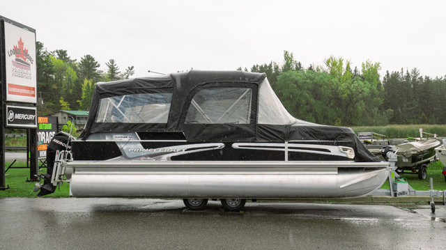 2012 Princecraft Vantage 230 in Powerboats & Motorboats in Sault Ste. Marie - Image 2