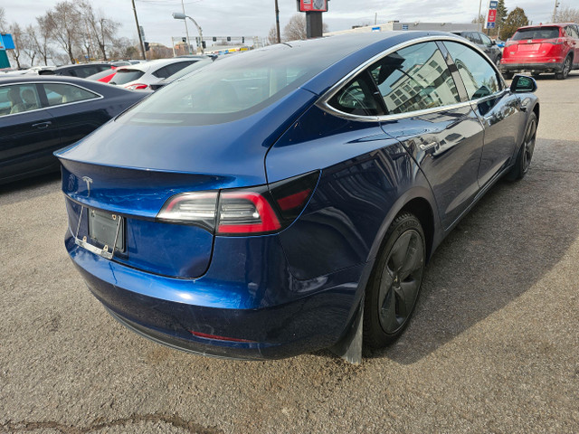 2019 Tesla MODEL 3 MID Range in Cars & Trucks in Laval / North Shore - Image 4
