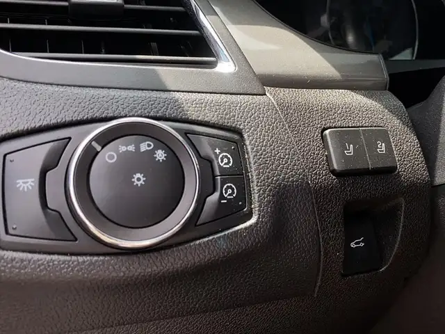2011 FORD EDGE SPORT UTILITY AWD in Cars & Trucks in Stratford - Image 16