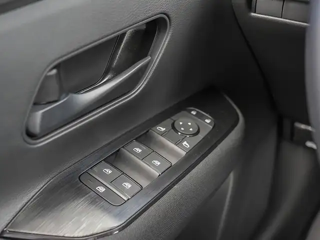 2025 Nissan Kicks S in Cars & Trucks in City of Toronto - Image 16
