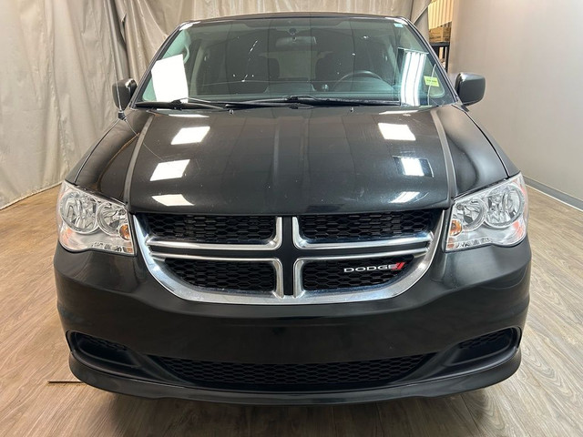  2016 Dodge Grand Caravan CANADA VALUE PACKAGE in Cars & Trucks in Moose Jaw - Image 2