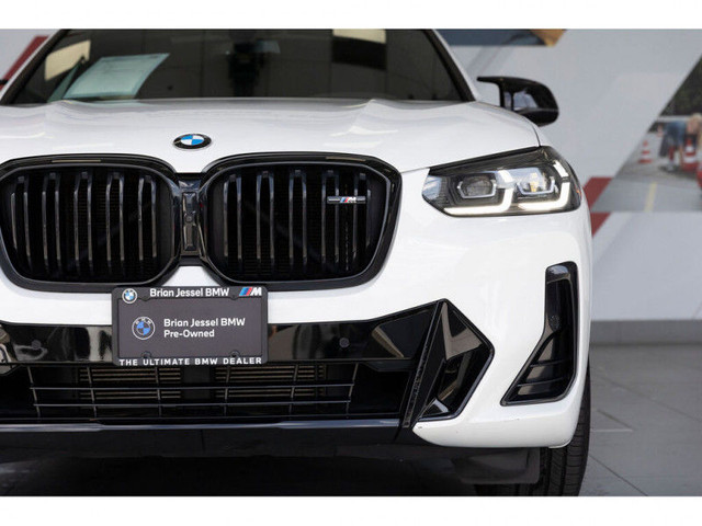 2023 BMW X4 M40i in Cars & Trucks in Vancouver - Image 4