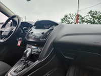 GARANTIE 1 ANS CREDIT DIRECT EN LIGNE AU WWW.AUTO-INTERNET.CA WOW 2017 FORD FOCUS NIGHT PKG TOUT EQU... (image 4)