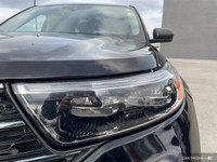 *2023 Ford Explorer XLT -- 6-Passenger | Captain's Chairs | AWD | CarPlay | Heated Seats* Previous D... (image 9)