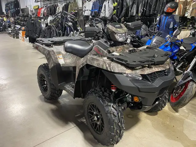 2025 Suzuki 2025LT-A750XPZC in Street, Cruisers & Choppers in Moncton - Image 2