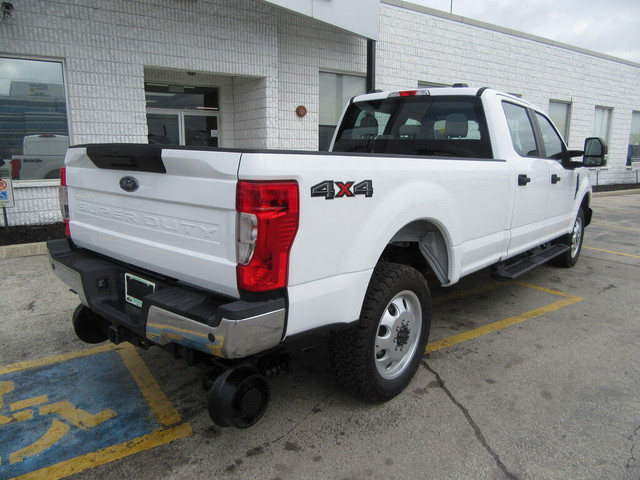 2022 Ford F-250 GAS 4X4 CREW CAB BRAND NEW HI-RAIL PKG 8FT LONGB in Cars & Trucks in Oakville / Halton Region - Image 3