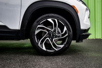 This 2024 Chevrolet Trailblazer is for sale today. This low mileage SUV has just 11,451 kms. It's wh... (image 7)