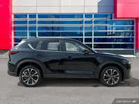 Recent Arrival! Check out the massive inventory we have including this 2024 Mazda CX-5 Comfort! This... (image 7)