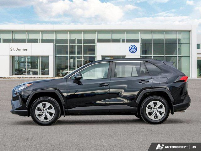 2021 Toyota RAV4 LE | CLEAN CARFAX | WINTER TIRES + STEEL RIMS in Cars & Trucks in Winnipeg - Image 2