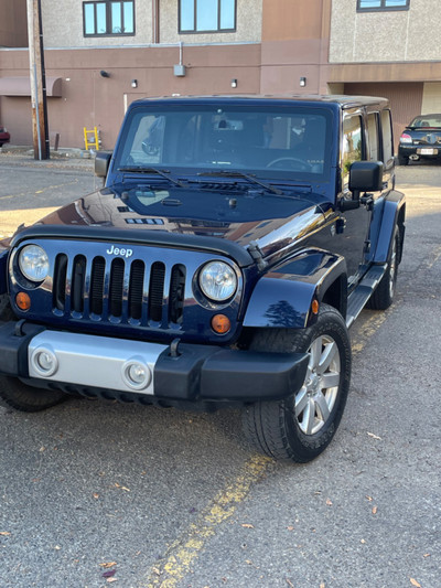 2013 Jeep Wrangler Sahara