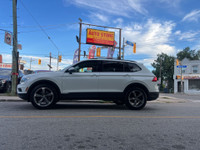 2019 Volkswagen Tiguan Stylish, Spacious Versatile! This compact SUV offers a comfortable ride, ampl... (image 8)