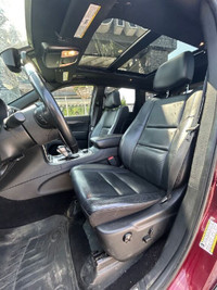 This JEEP GRAND CHEROKEE LIMITED, with a V6 Cylinder Engine engine, features a TRANSMISSION: 8-SPEED... (image 6)